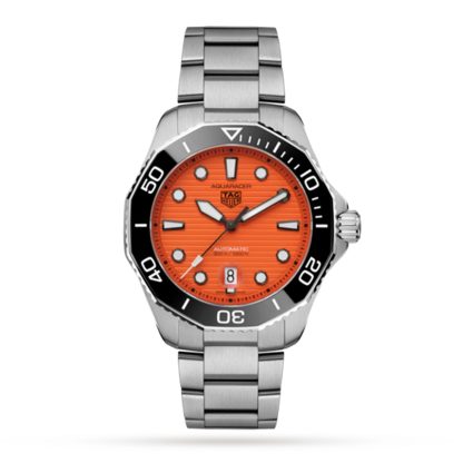 polso falso TAG Heuer Aquaracer Professional 300 43mm Orange Diver Orologio da uomo in acciaio inossidabile WBP201F.BA0632